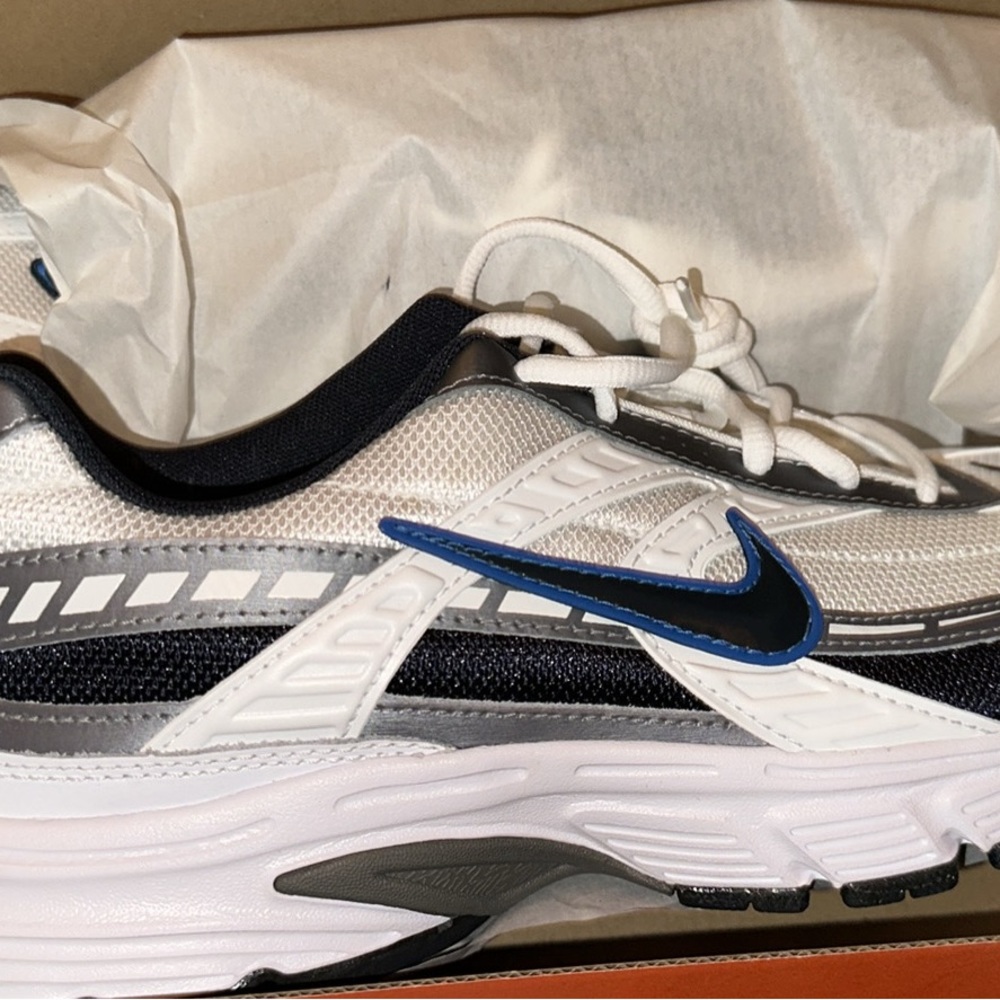 Nike Initiator - Picture 2 of 5